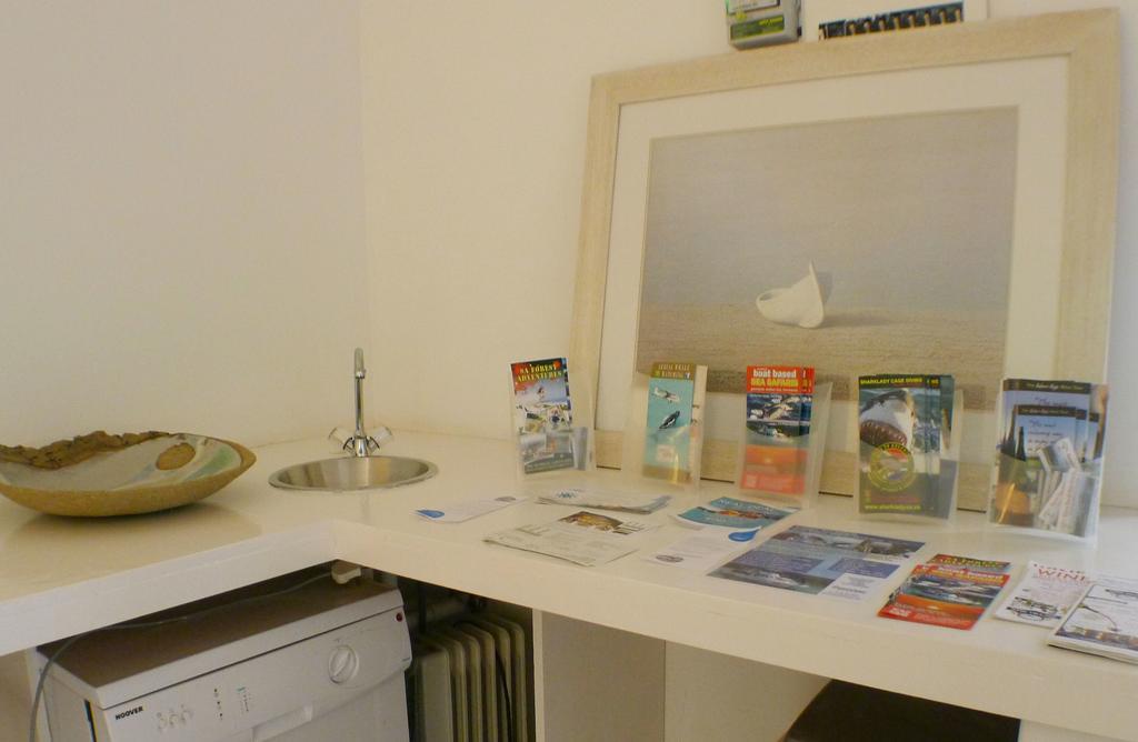 Bamboo Beach Seaside House Hotel Hermanus Eksteriør billede